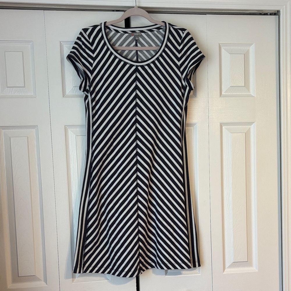 T by Talbots Striped Navy and White Chevron Dress MP